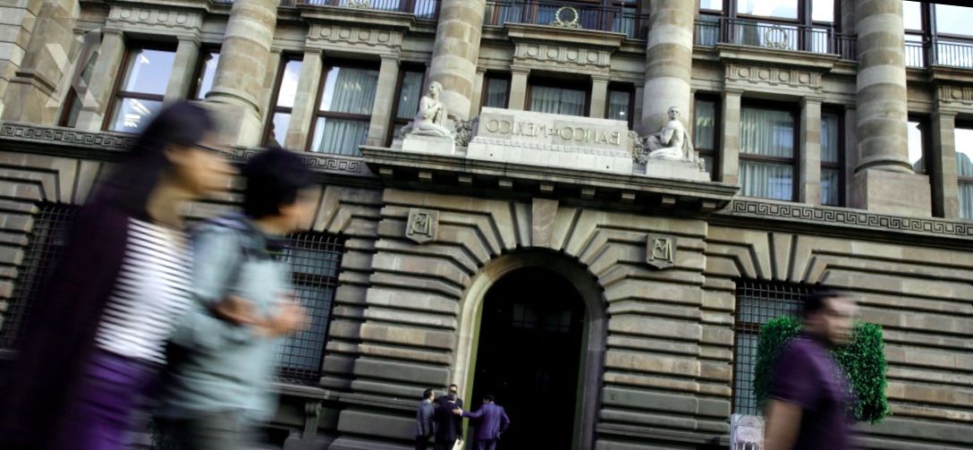 Banxico recorta la tasa de interés a 10.5%